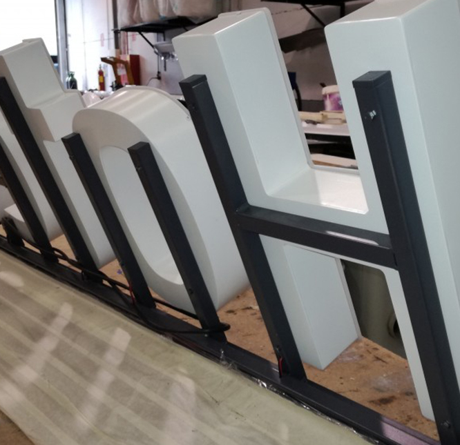 Producto letras y volumétricos 3